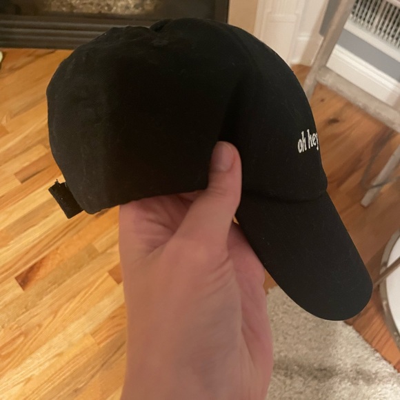 Women’s “oh hey beach day” hat - Picture 2 of 3